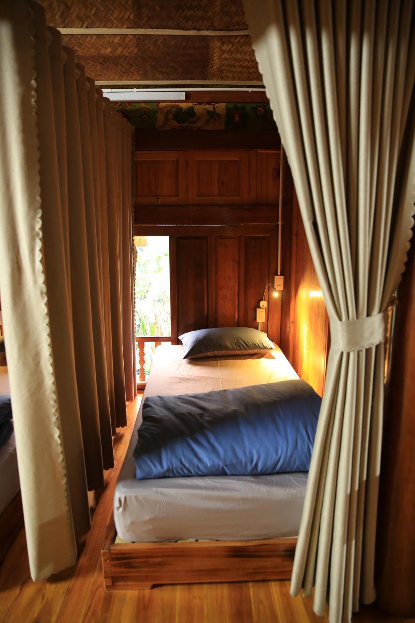 Ha Giang Eco Stone House - Tours & Rental Motorbike Экстерьер фото